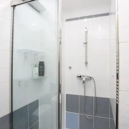 1 Bdrm In Center Apartment Bucharest