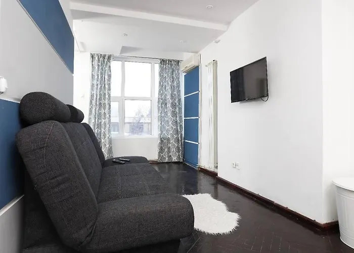 Lejlighed 1 Bdrm In Center *